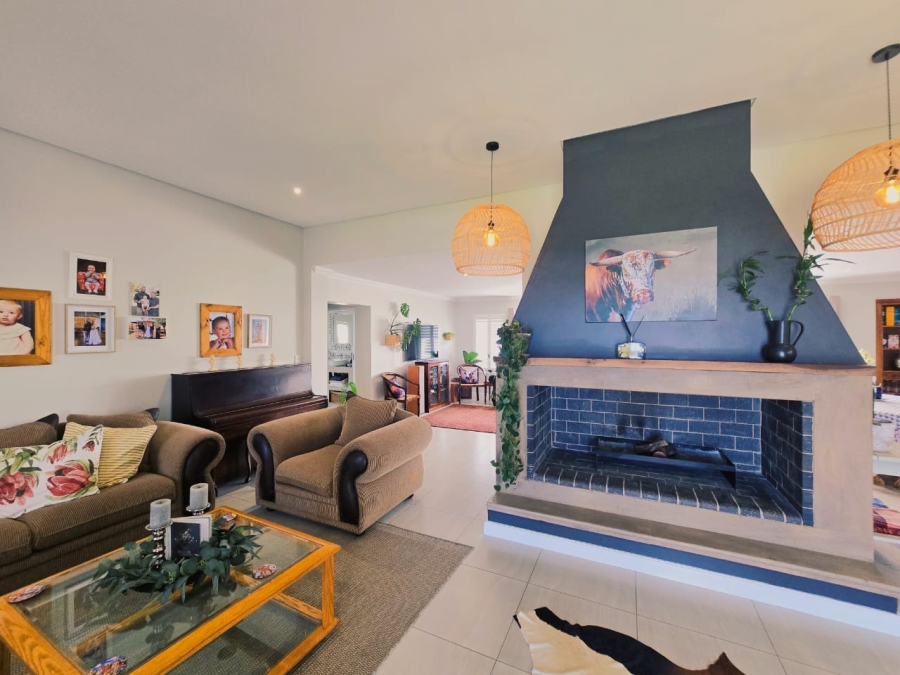 3 Bedroom Property for Sale in Kingswood Golf Estate Western Cape